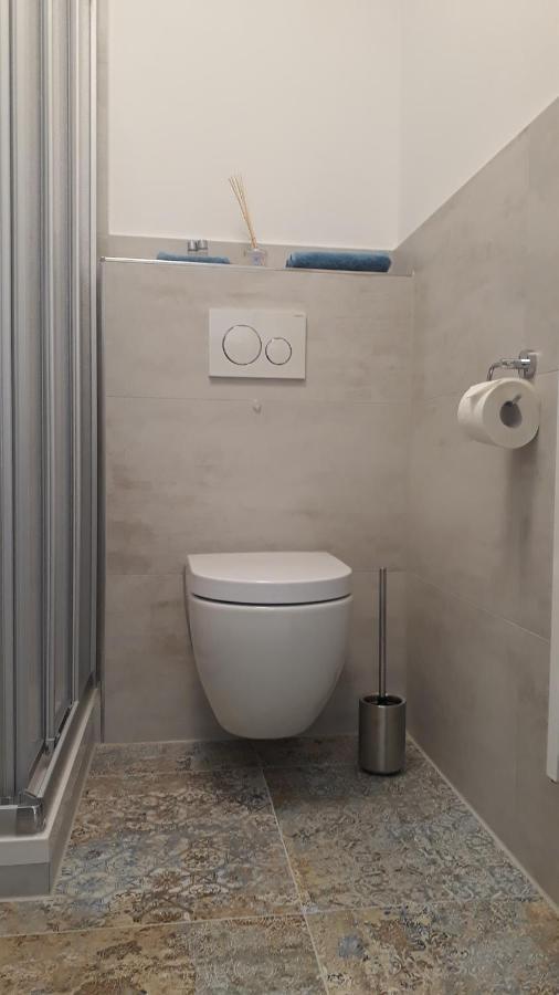 Gemuetliches Apartment Am Kurpark In Бад Емс Екстериор снимка