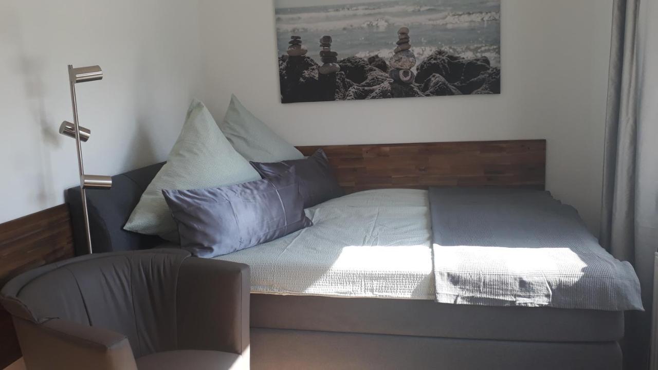 Gemuetliches Apartment Am Kurpark In Бад Емс Екстериор снимка